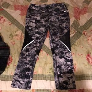 Avia snow camo active pants